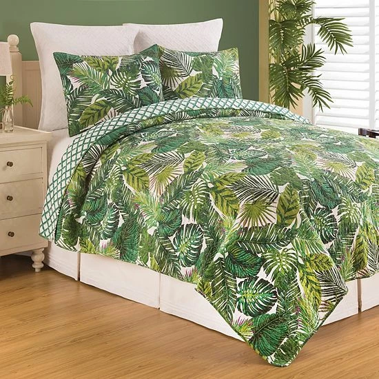 C&F Home Laila Quilt Set With Shams