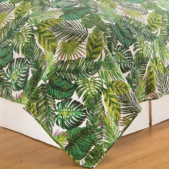 C&F Home Laila Quilt Set With Shams - Image 3