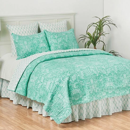 C&F Home Turquoise Bay Quilt Set With Shams - Image 5