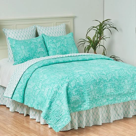 C&F Home Turquoise Bay Quilt Set With Shams - Image 6